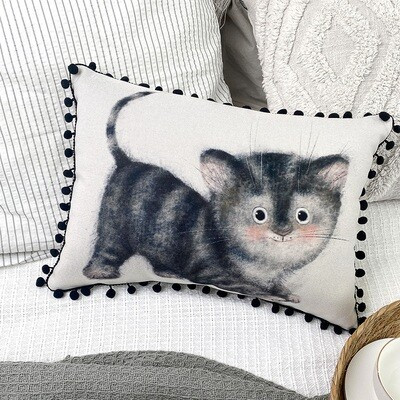 Подушка декоративна (мішковина) 45х32 см із помпонами «Кошеня»