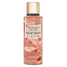 Парфумований спрей для тіла  Victoria`s Secret Velvet Petals La Creme 250 мл