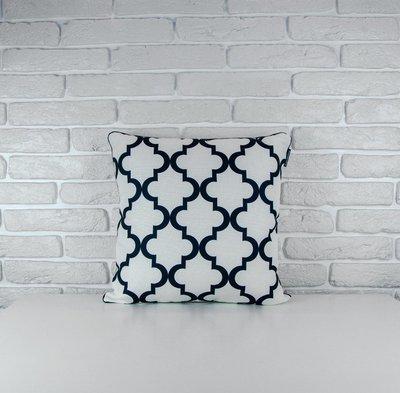 Подушка декоративна 45х45 см (мішковина) Орнамент на білому фоні