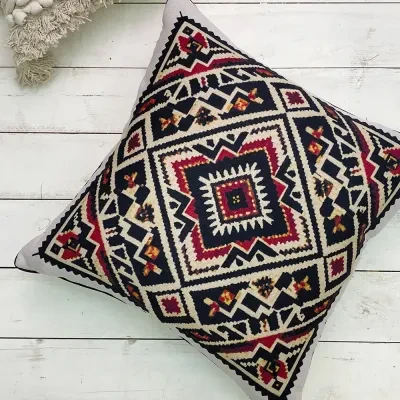 Подушка декоративна (мішковина) Орнамент у теплих кольорах