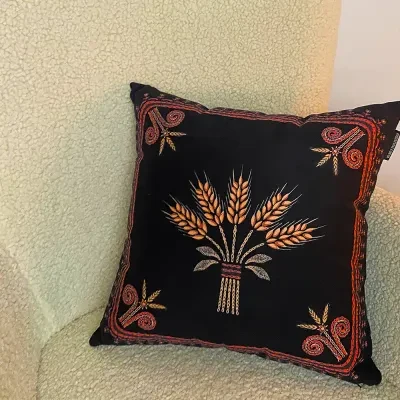 Подушка для дивана 45х45 см «Букет з колосків»