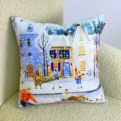 Подушка для дивана 45х45 см «Зимові забави»