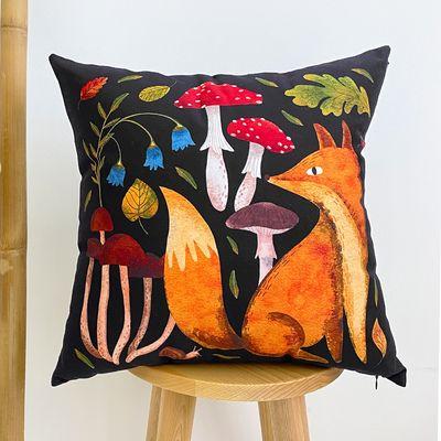 Подушка для дивана 45х45 см «Лисичка та гриби»