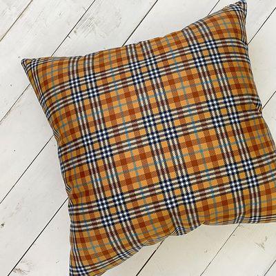 Подушка для дивана 45х45 см «Клітинка»