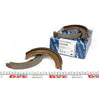 Колодки ручника MB Vito (W639) 03- (186x20)