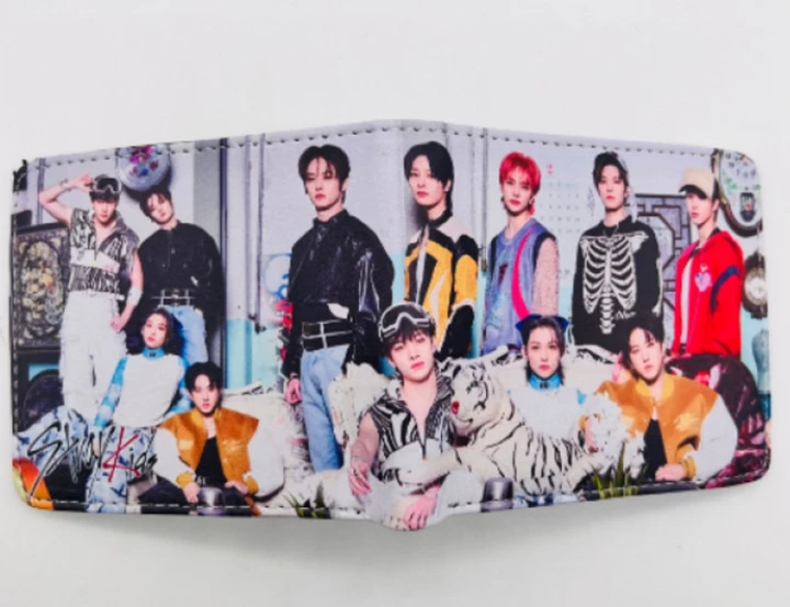Подарунковий колекційний бокс канцелярії та сувенірів Stray Kids K-pop Fan Стрей Кідс 7 предметів