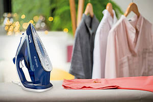 Праска Tefal Easygliss 2, 2700Вт, 270мл, паровий удар -240гр, постійна пара - 50гр, керам. підошва, синій Baumar - Порадуй Себе