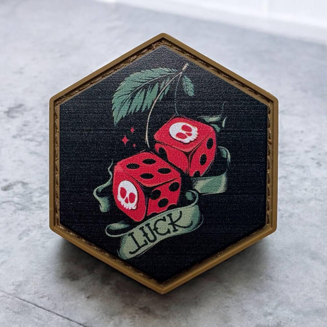 Шеврон гумовий пвх Luck на липучці