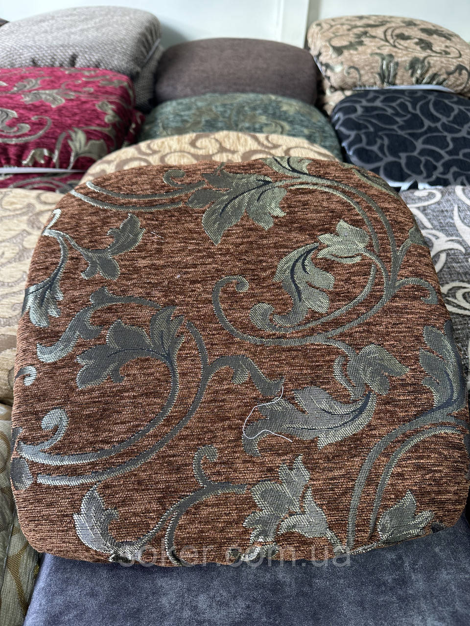 Чохли на квадратні стільці