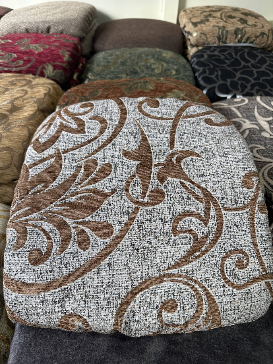 Чохли на квадратні стільці