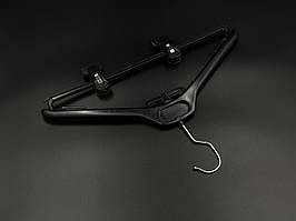 Пластикові плічка вішаки для одягу 400мм