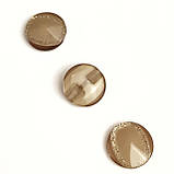 Гудзик перламутровий малюнок з блиском темно-бежевий16мм, фото 3