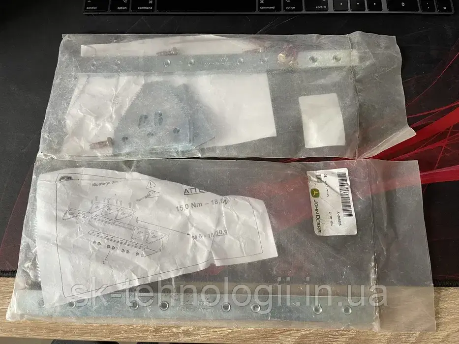Планка ножа з'єднувальна ремкомплект AH168906, AH143576, Z93077, 19M8625 оригінал John Deere, фото 1
