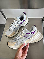 Білі текстильні жіночі кросівки Nike V2K Runtekk Light Bone Viotech Найк Ран В2К