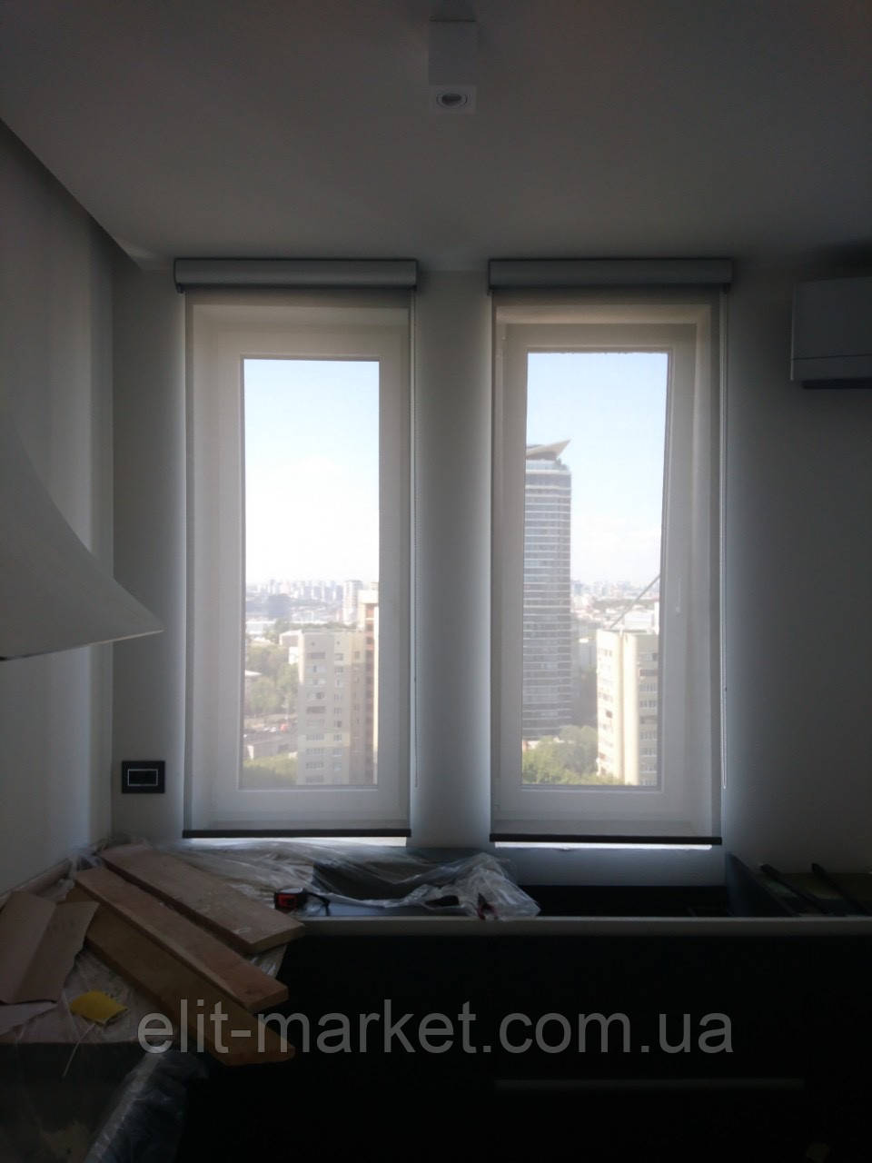 Автоматичні Рулонні Штори SCREEN 130*200