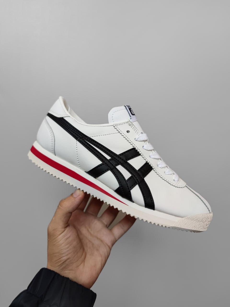 Кросівки чоловічі білі Asics Onitsuka Tiger CORSAIR Black/White (17626), фото 1