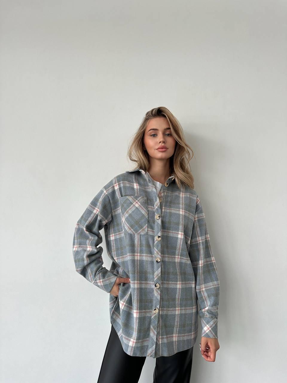 Жіноча тепла сорочка в клітинку вільного крою oversize 42-46 на гудзиках 95% бавовна, 5% шерсть