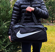 Спортивна сумка Nike чорна