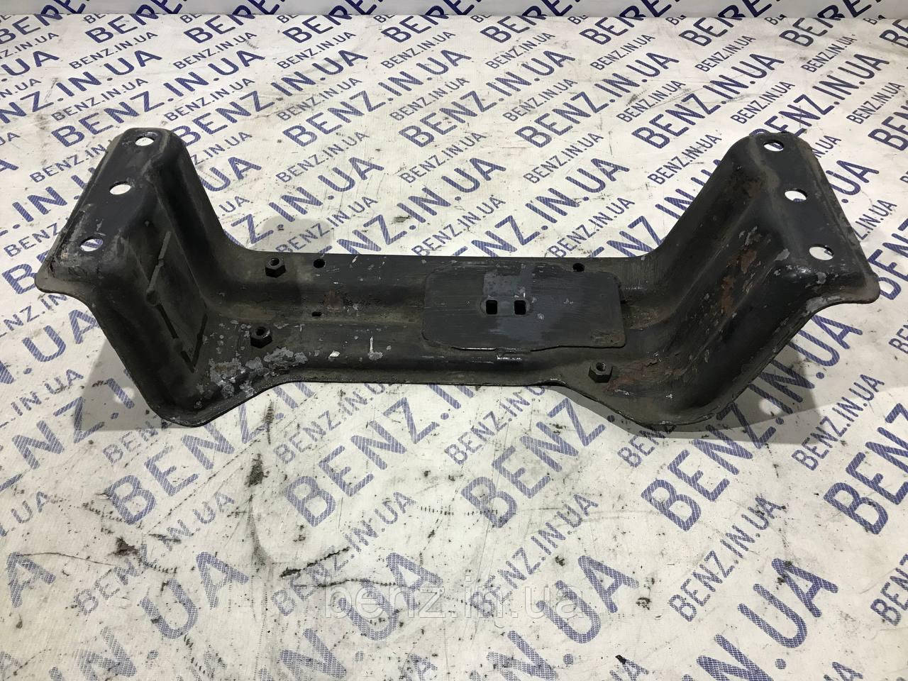 Кронштейн опори двигуна ззаду Mercedes W164, X164 A1642400402, фото 1