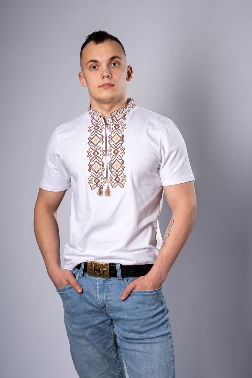 Сучасна чоловіча вишита футболка "Гетьман" біла з коричневим