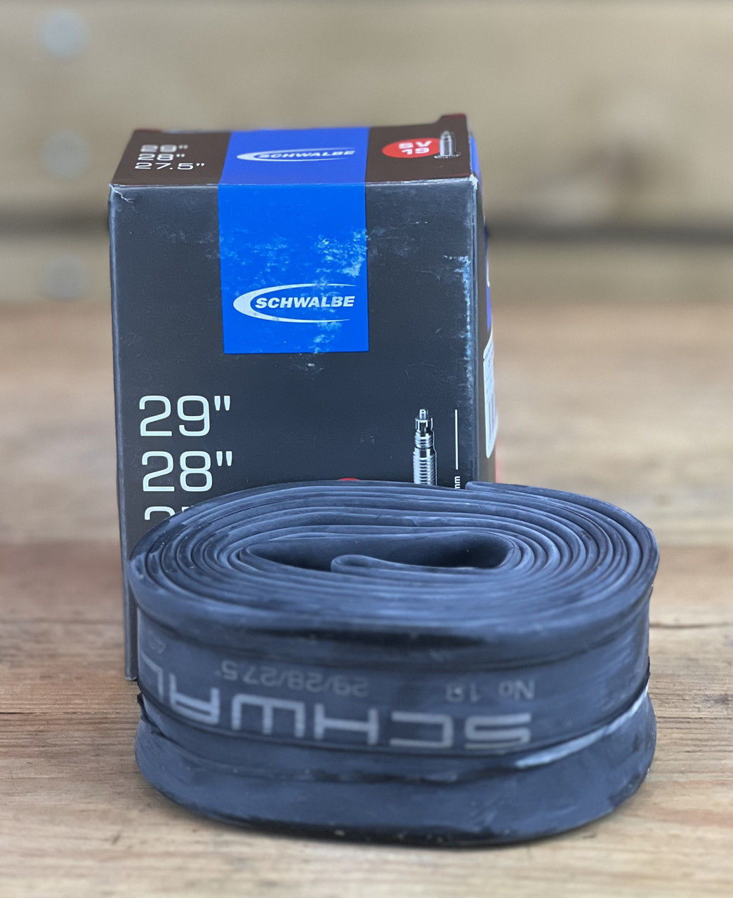 Камера на велосипед велокамера Schwalbe SV 19 Standart 29/28/27,5" (40/62-584/635) SV 40мм, фото 1