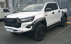 Комплект рестайлінгу в GR 2024 рік (для 2020-2025) для Toyota Hilux 2015- рр