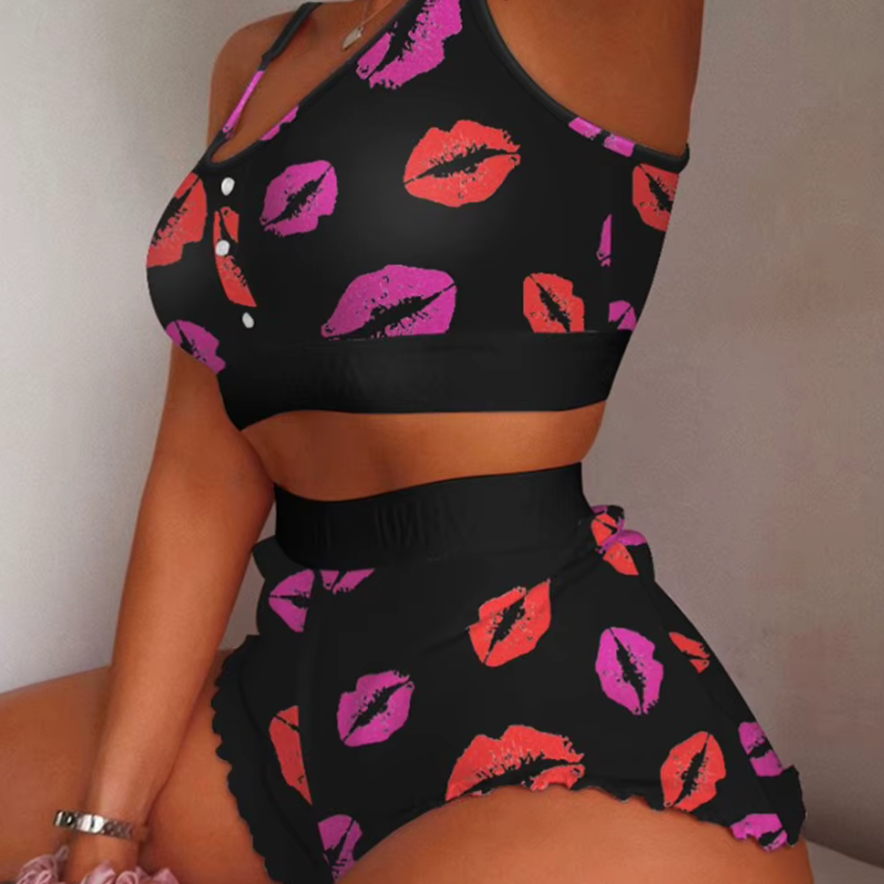 Жіноча піжама топ і шорти рожевого кольору в серці