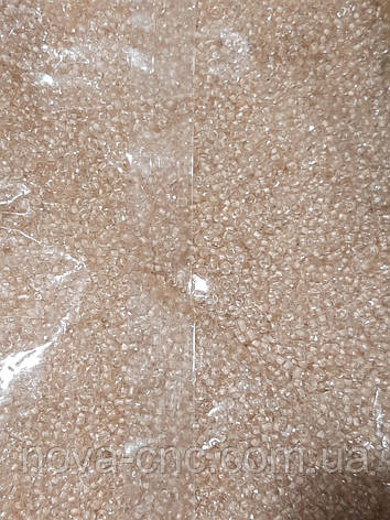 Бісер дрібний №12 Прозорий з світло персиковою серединкою 450 грам, фото 1