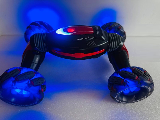 Радіокерована машинка перевертиш 360