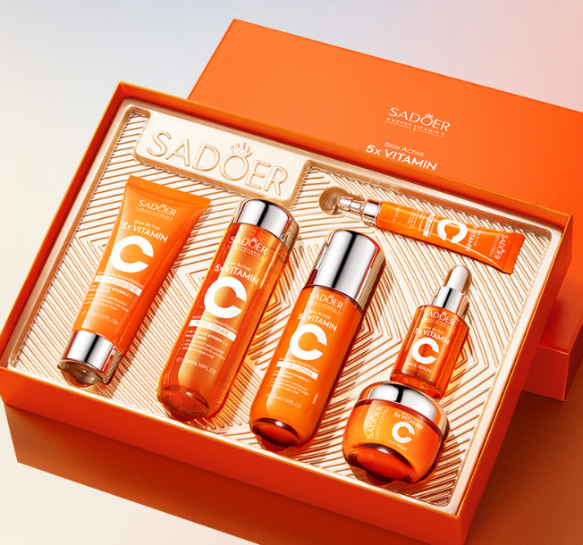 Подарунковий набір 6 в 1 по догляду за шкірою обличчя Sadoer Skin Active 5 x Vitamin