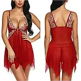 Нічна жіноча сорочка червоного кольору з вишивкою на тонких бретельках, фото 5