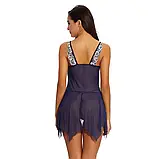 Красивий жіночий нічний пеньюар з вишивкою та застібкою на грудях фіолетового кольору., фото 3