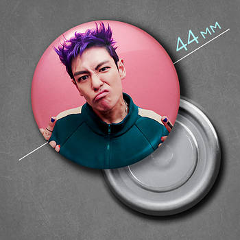 "Танос / Гравець 230 (Гра в кальмара 2 / Squid game 2)" магніт круглий Ø44 мм