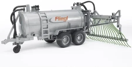 Іграшка Bruder 02020 Przyczepa cysterna Fliegl + zraszacz
