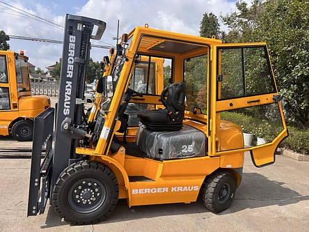 Дизельний навантажувач FD25 2500кг 3,5м щогла 1220мм вила КАБІНА, фото 1
