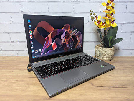 Б/в Ноутбук Б-клас Fujitsu LifeBook E754 15.6" 1366x768| Core i5-4300M| 8 GB RAM| 128 GB SSD| HD 4600| Без АКБ, фото 1