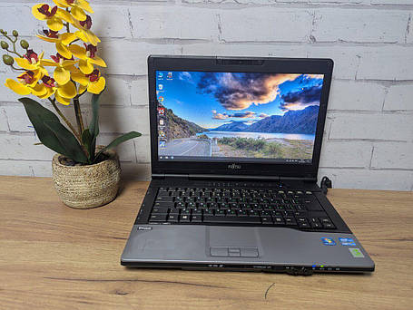 Б/в Ноутбук Б-клас Fujitsu LifeBook S782 14" 1366x768| Core i7-3520M| 8 GB RAM| 128 GB SSD| HD 4000| Без АКБ, фото 1