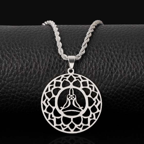 Медитація білий метал із ланцюжком 60 см.