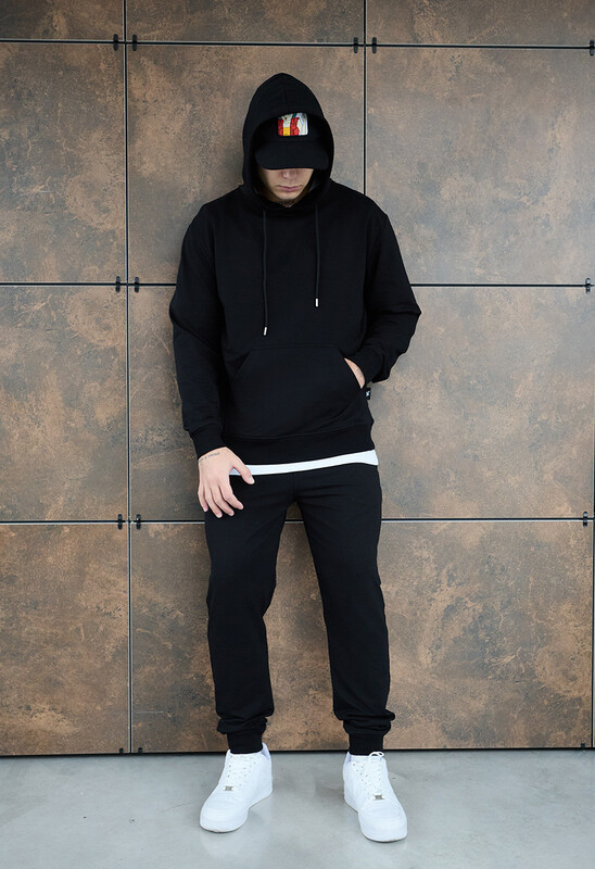 Універсальний спортивний костюм Staff vit black basic