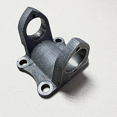 Фланець карданного вала КАМАЗ середній міст (хрестовина 50х135) 5320-2205023