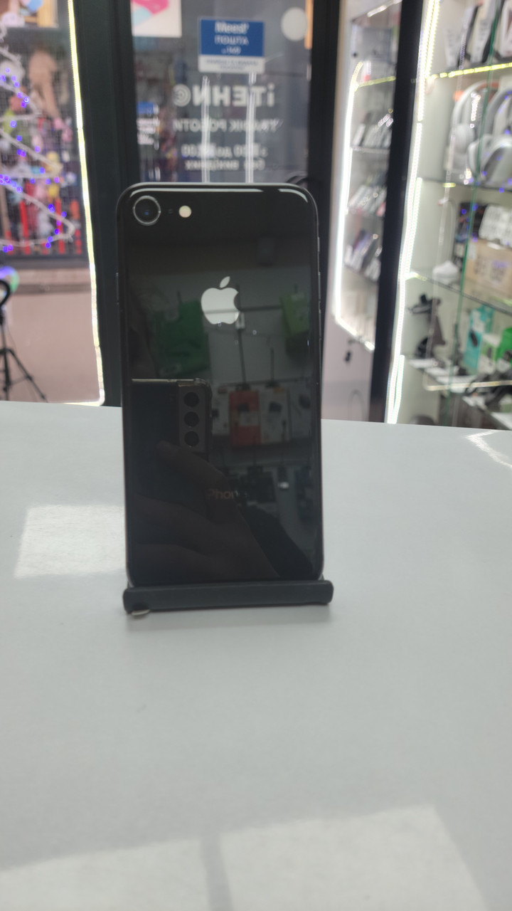 Б/в Iphone 8 64Gb