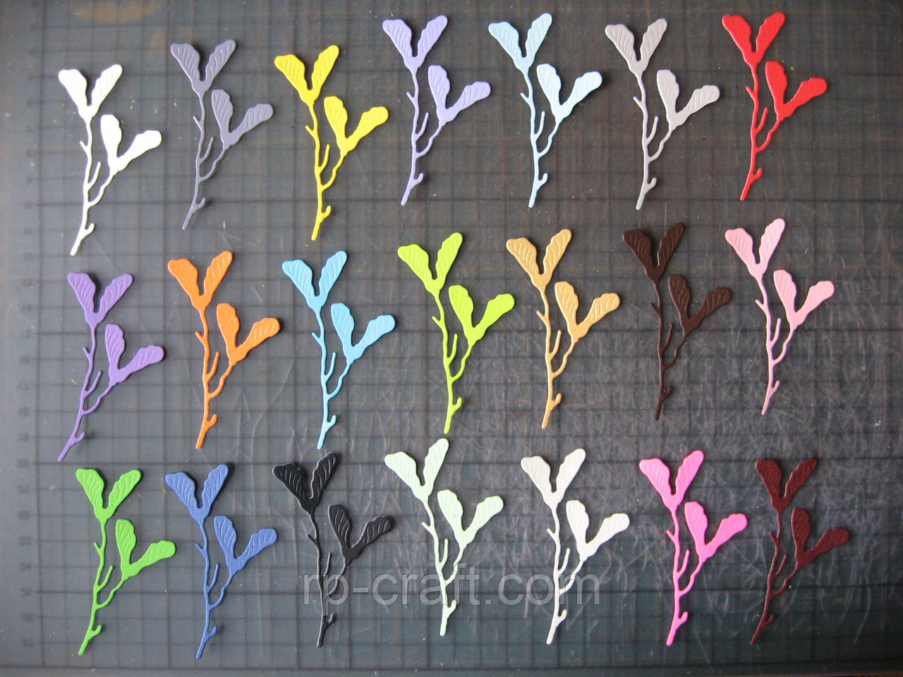 Вирубка з паперу та картону. Насіння клена, 40х77 мм, фото 1