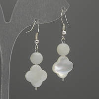 Сережки Перламурт конюшина 12мм+-кулька 8мм+- L- 38мм+- купити біжутерію дешево оптом в інтернеті