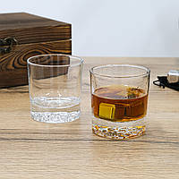 Подарунковий набір Лев 2 склянки та 6 кубиків для віскі в деревʼяній коробці