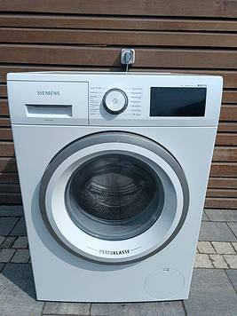 Б/У з Німеччини. Пральна машина Siemens 2020 року на 9 кг