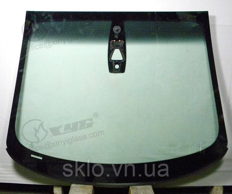 Лобове скло BMW i3 I01 2013-2022 з датчиком, камерою, е/о камери, кріпленням, молдингом - БМВ i3