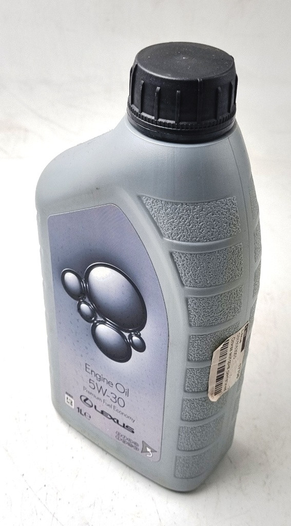 Оригінальне синтетичне моторне мастило преміум Лексус 5W-30 1л 08880-83050