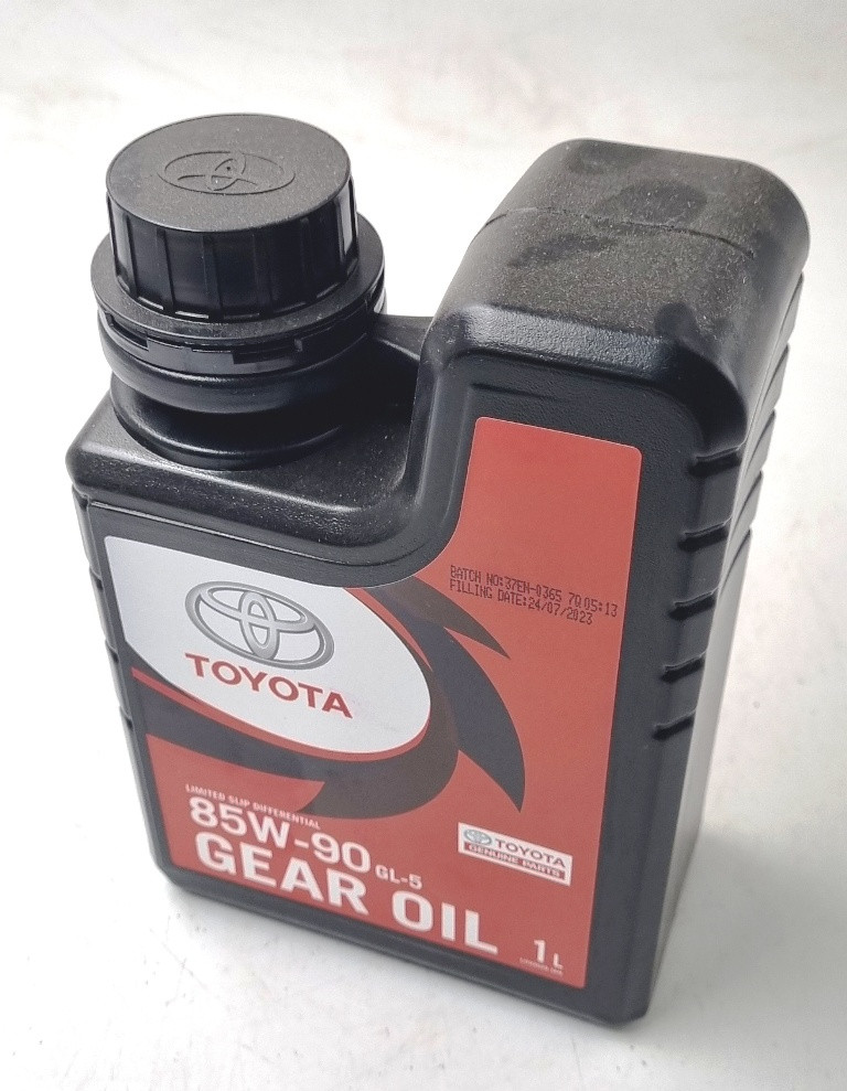 Оригінальне трансмісійне мастило Тойота LSD 85W-90 1л 08885-81163