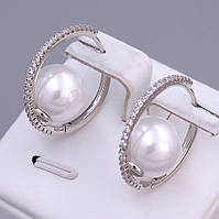 Сережки XР. Родій. Камені: перли та білий циркон. Довжина: 23 мм. Ширина: 10 мм.