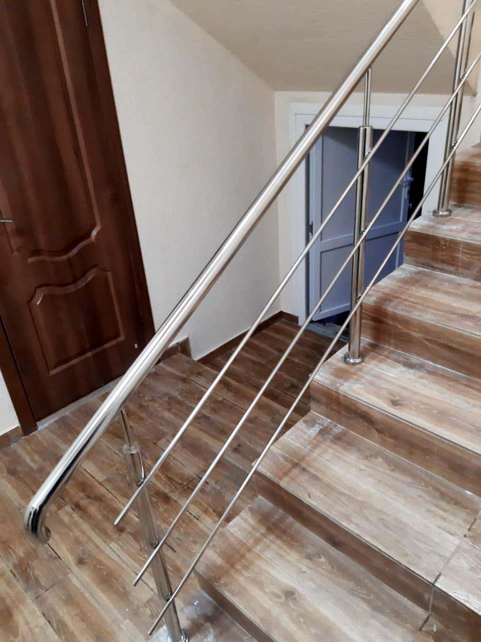Перила/огородження з нержавіючої сталі AISI 304, поручень Ø38 мм, стійка Ø38 мм, 3 ригелі  Ø12 мм